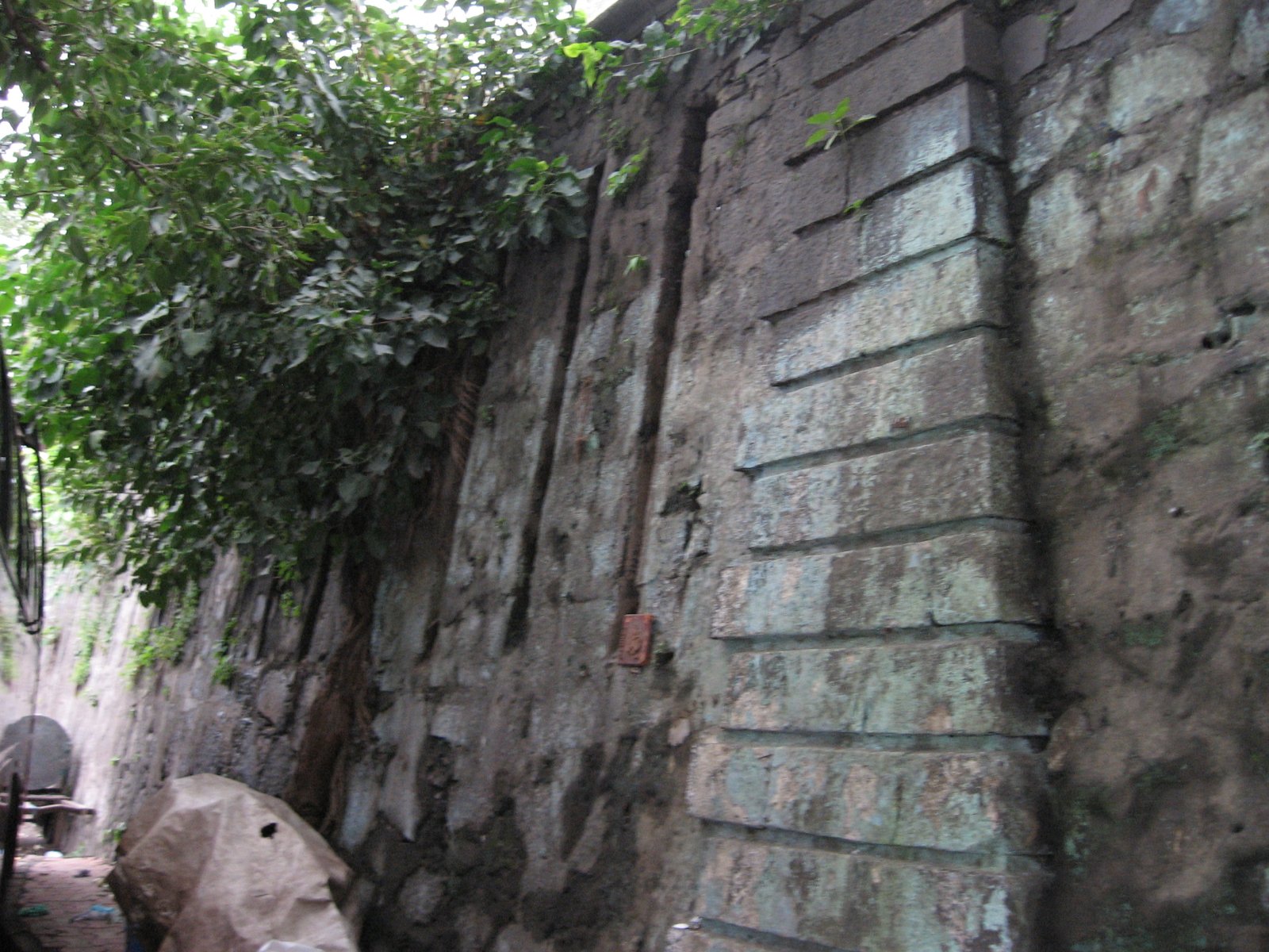 Mumbai: Geheimtunnel des St.-George-Krankenhauses - Mumbai | Secret World Trip Planner
