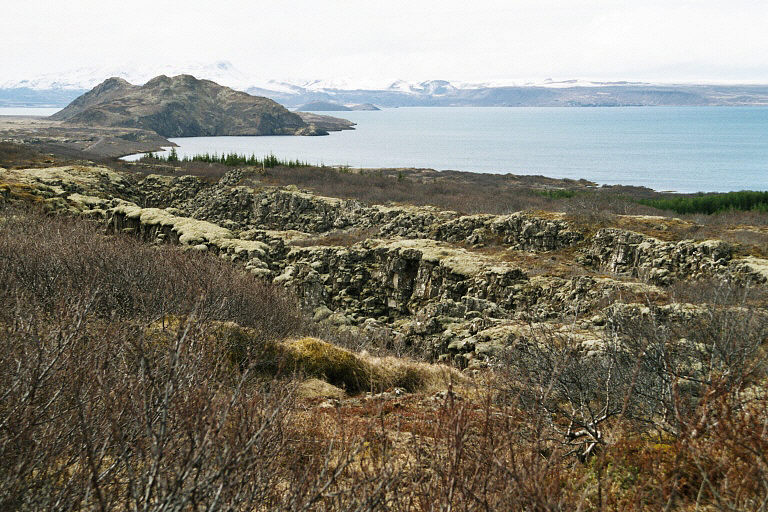 Der See Thingvallavatn, der größte natürliche See Islands - Þingvallavatn | Secret World Trip Planner