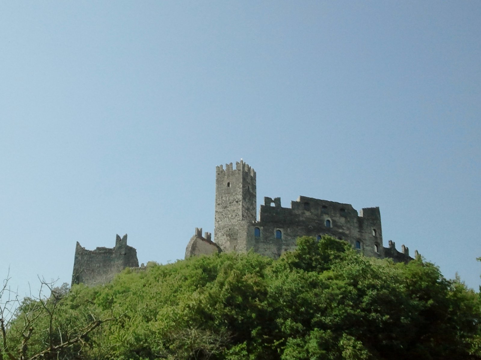 The Castle of Drena - Drena | Secret World Trip Planner