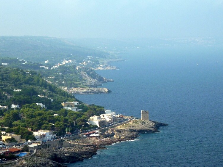 Palane-Turm (oder Flächenturm) — Marina Serra