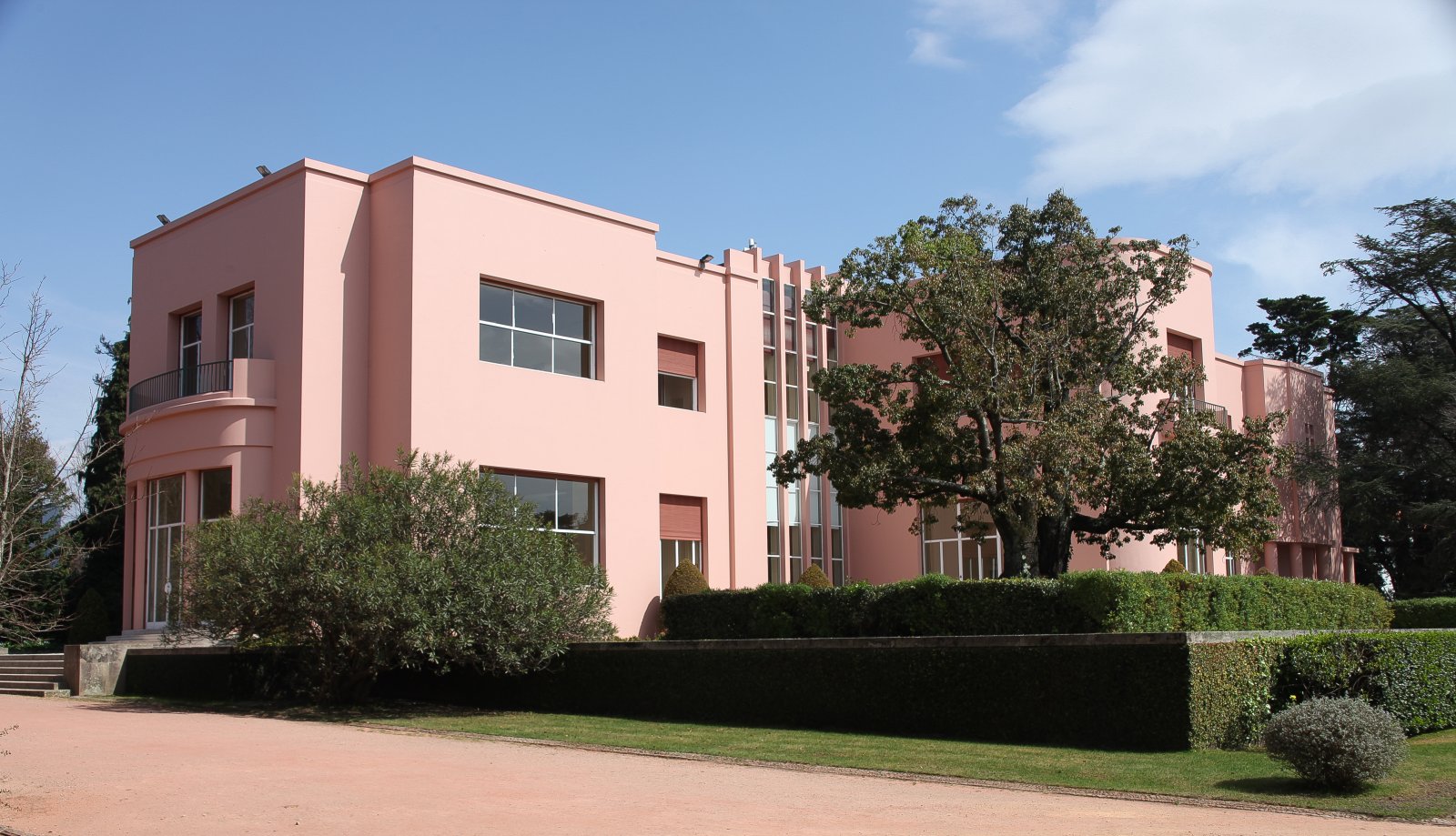 Porto: Casa de Serralves is a graceful Art Deco property  - Porto | Secret World Trip Planner