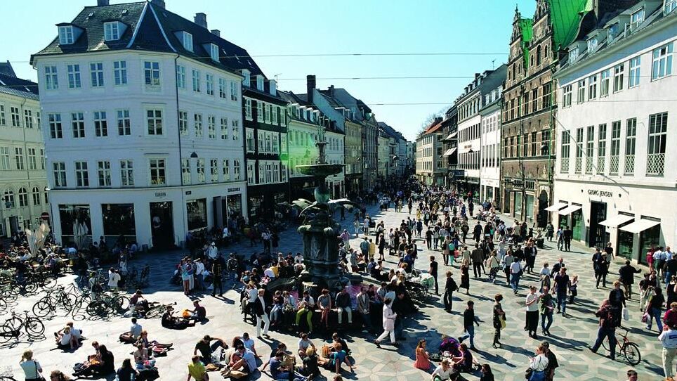 Stroget, one of the longest pedestrian zones in the world - København | Secret World Trip Planner