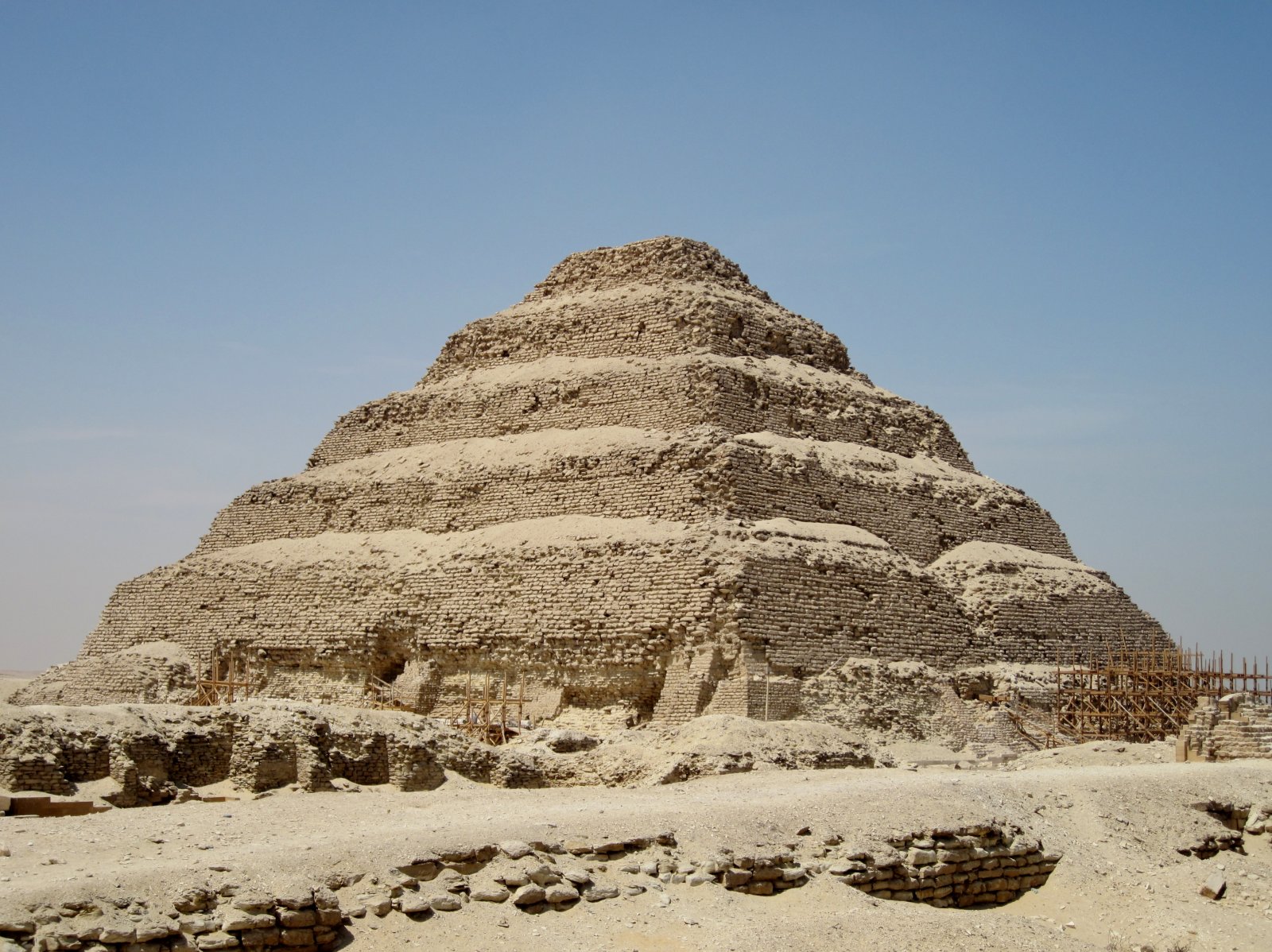 The Pyramid of Djoser in Egypt - Al Badrashin | Secret World Trip Planner