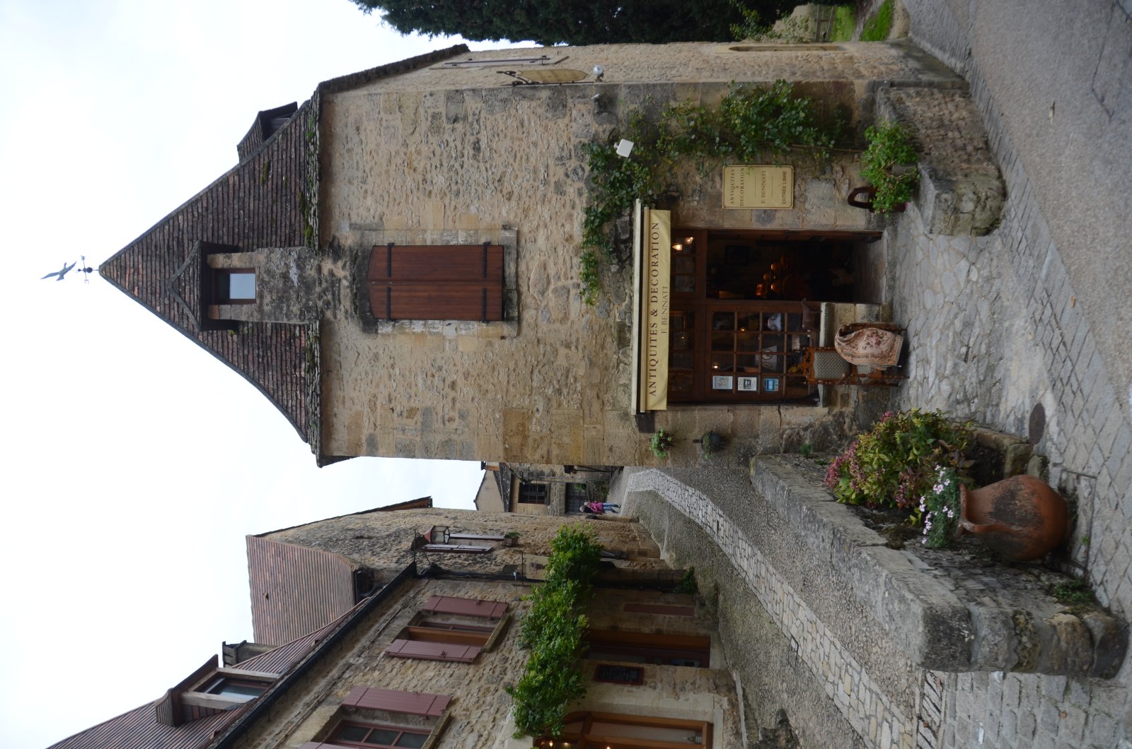 Beynac is one of the most beautiful villages in France - Beynac-et-Cazenac | Secret World Trip Planner