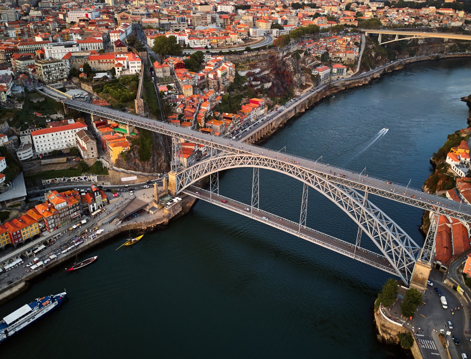 Die von Théophile Seyrig erbaute Brücke Dom Luís I - Porto | Secret World Trip Planner
