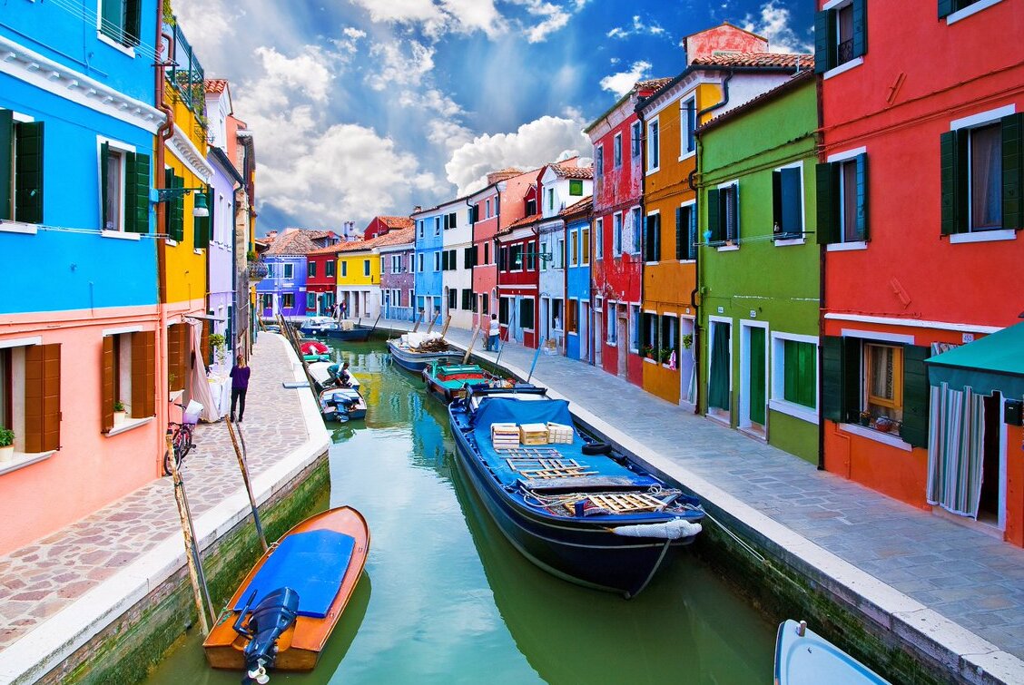 Burano: Das bunteste Dorf der Welt! - Venezia | Secret World Trip Planner