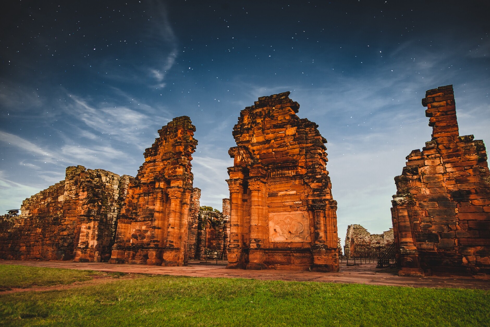 In the rainforest stand the ruins of San Ignacio Miní — San Ignacio
