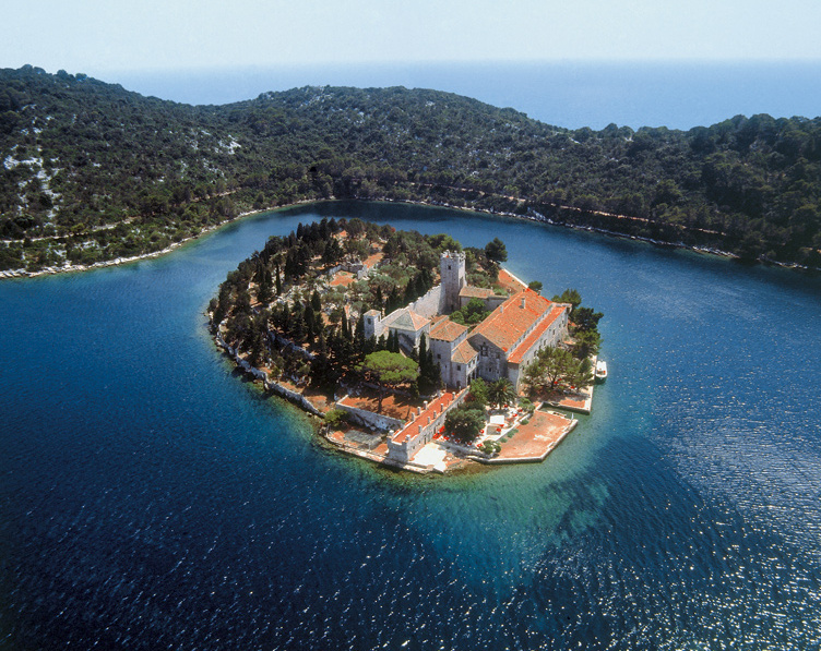 Kirche St. Marien auf der Insel St. Marien — Mljet