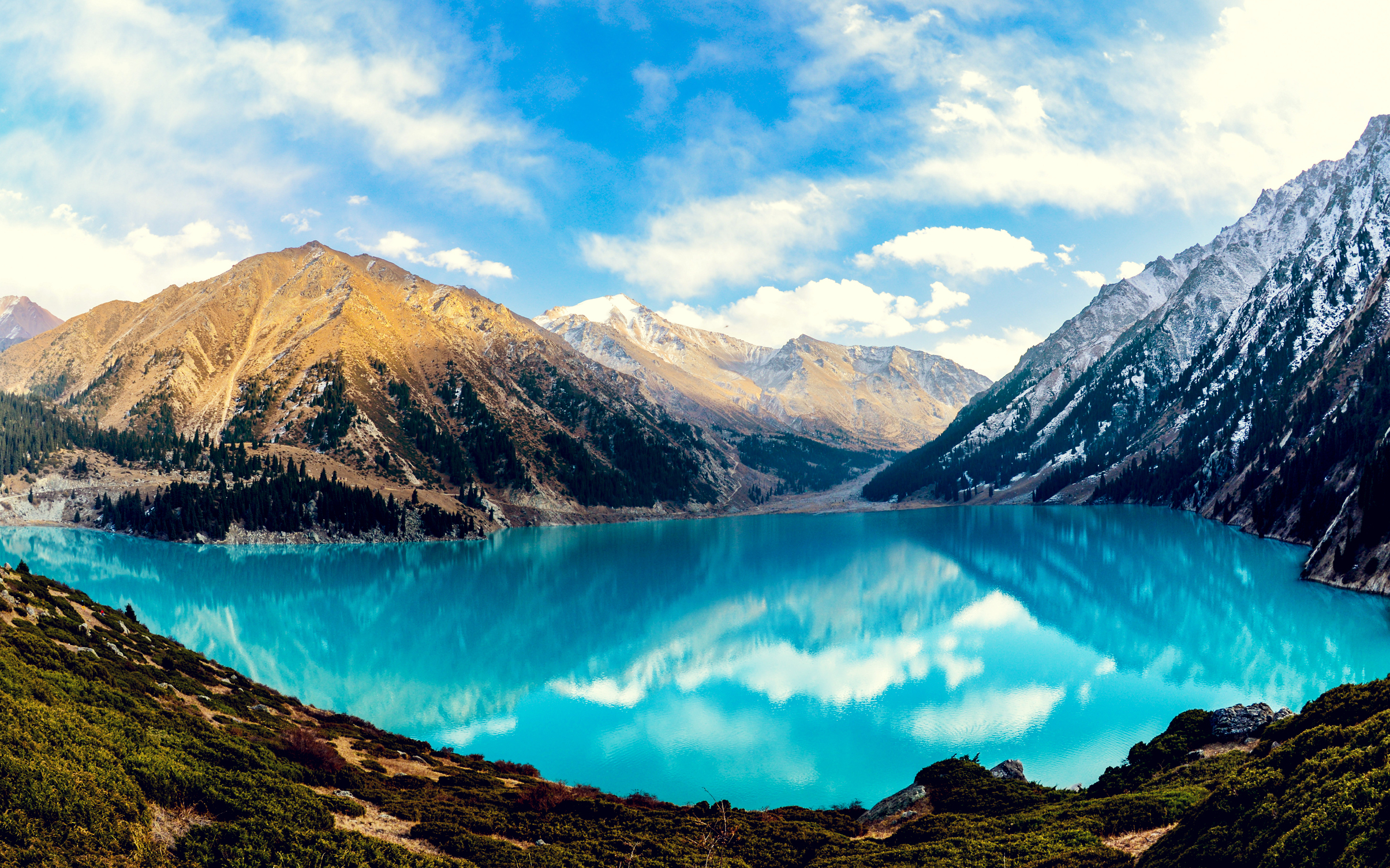 Big Almaty Lake in kazakistan — Almaty