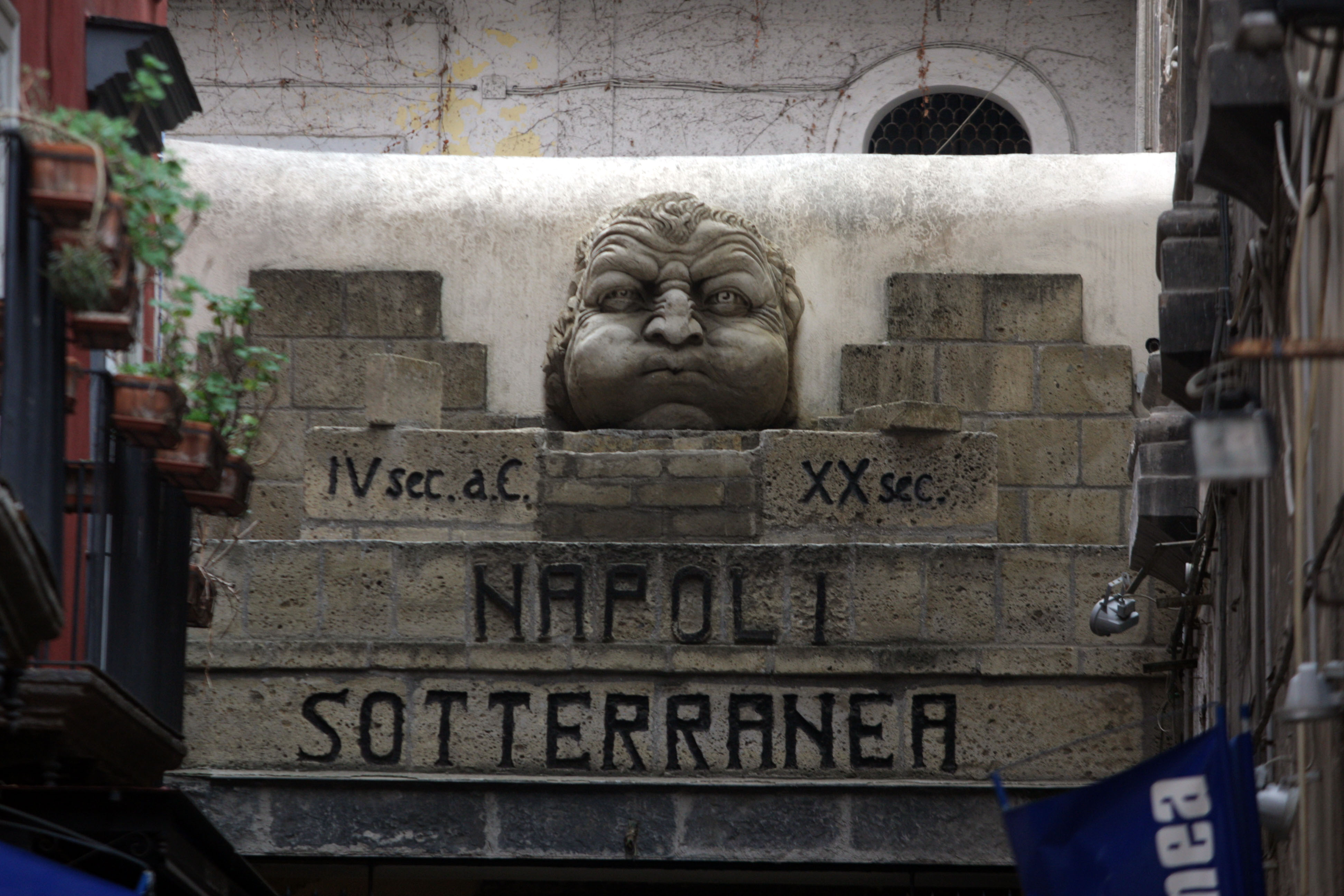 Napoli Sotterranea (Nápoles Underground) - Napoli | Secret World Trip Planner