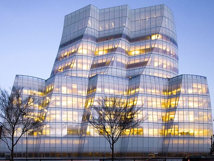 Spektakuläres IAC-Gebäude von Frank Gehry entworfen - New York | Secret World Trip Planner