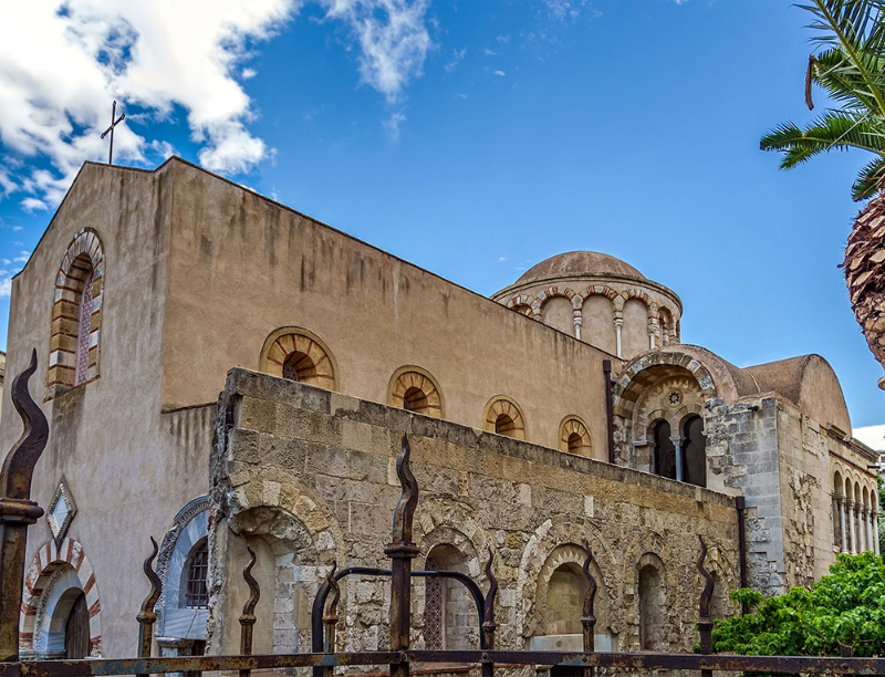 Εκκλησία των Καταλανών - Messina | Secret World Trip Planner