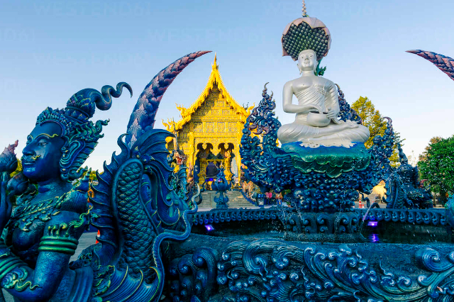 Der Blaue Tempel - Amphoe Mueang Chiang Rai | Secret World Trip Planner