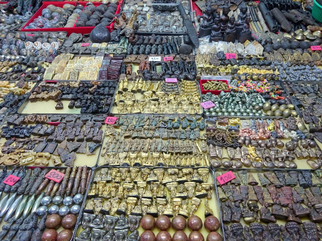 Amulet Market — Khet Phra Nakhon