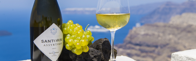 Weine von Santorin: Das flüssige Gold der Ägäis - Santorini | Secret World Trip Planner