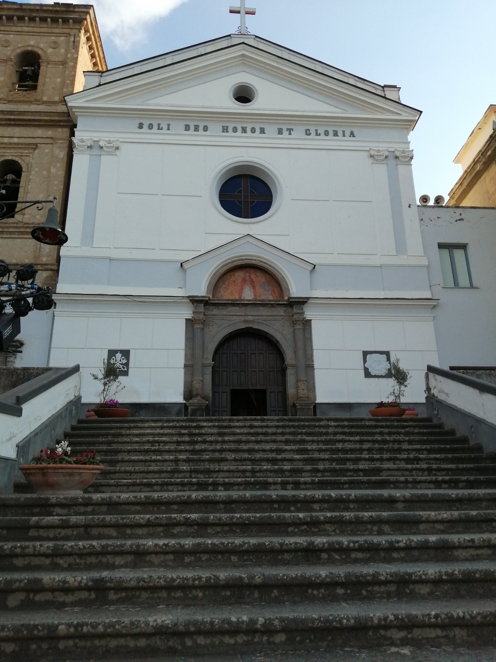 Sanctuaire de Santa Maria a Parete (Reine des victoires) - Liveri | Secret World Trip Planner