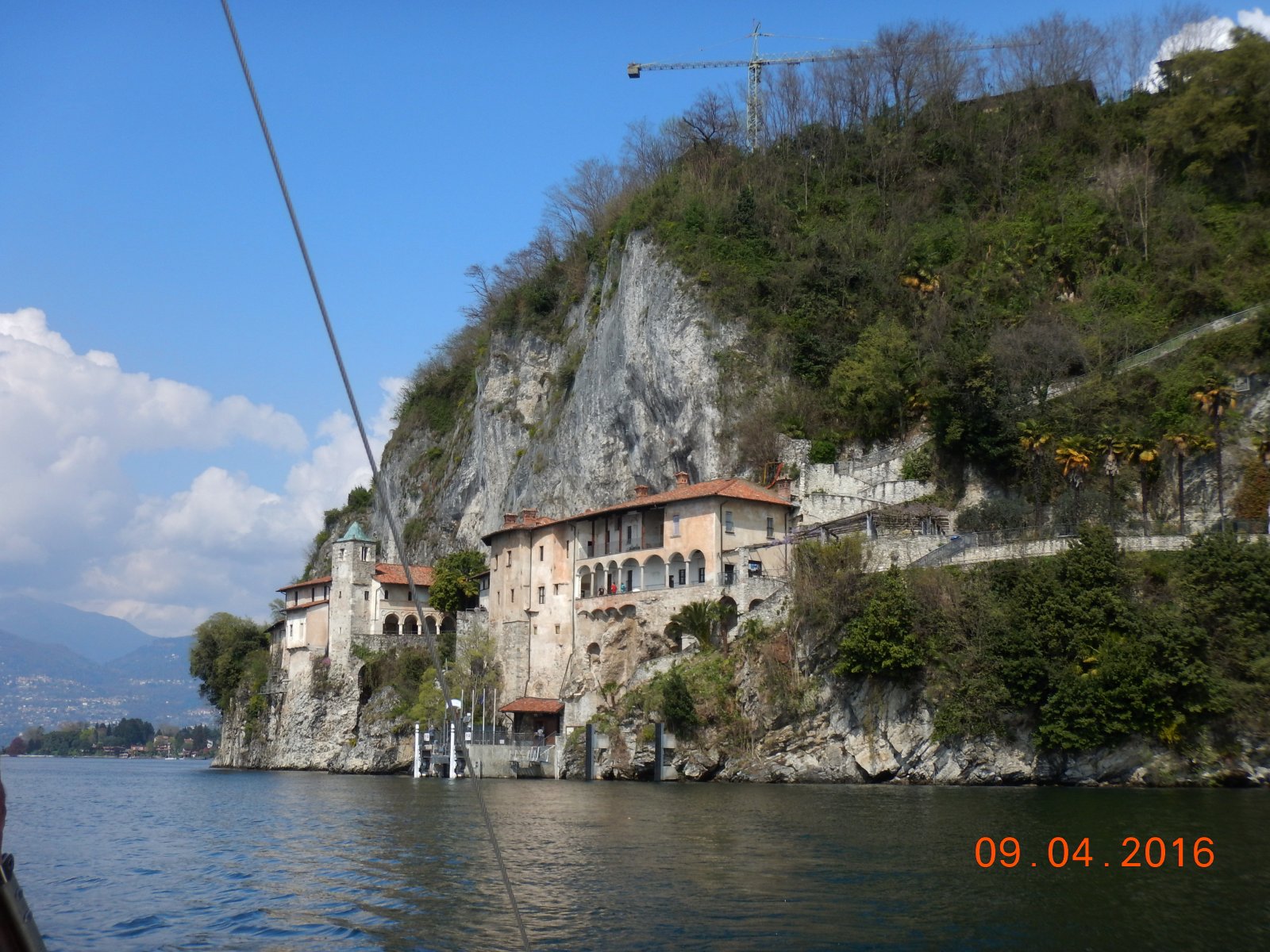 Die Eremitage von Santa Caterina und der Lago Maggiore - Leggiuno | Secret World Trip Planner