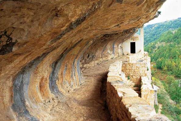 Hermitage of San Bartolomeo in Legio da Roccamorice - Strada Provinciale 22 | Secret World Trip Planner