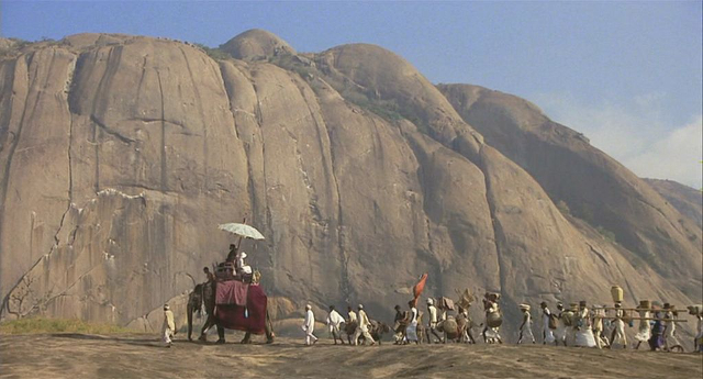 Mistero ed eco: Le grotte di Marabar nel cinema e nella leggenda — Sultanpur