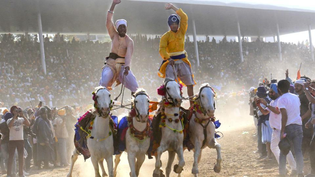 Anandpur Sahib: A Warrior's Holi at Hola Mohalla Festival — Anandpur Sahib