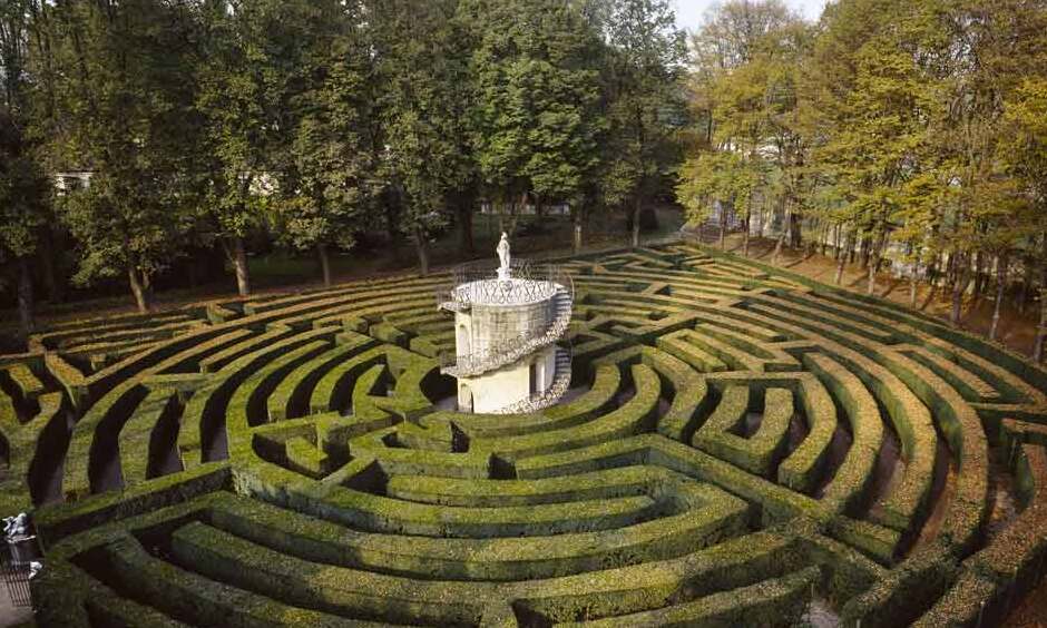 Villa Pisani and its famous Labyrinth - Stra | Secret World Trip Planner