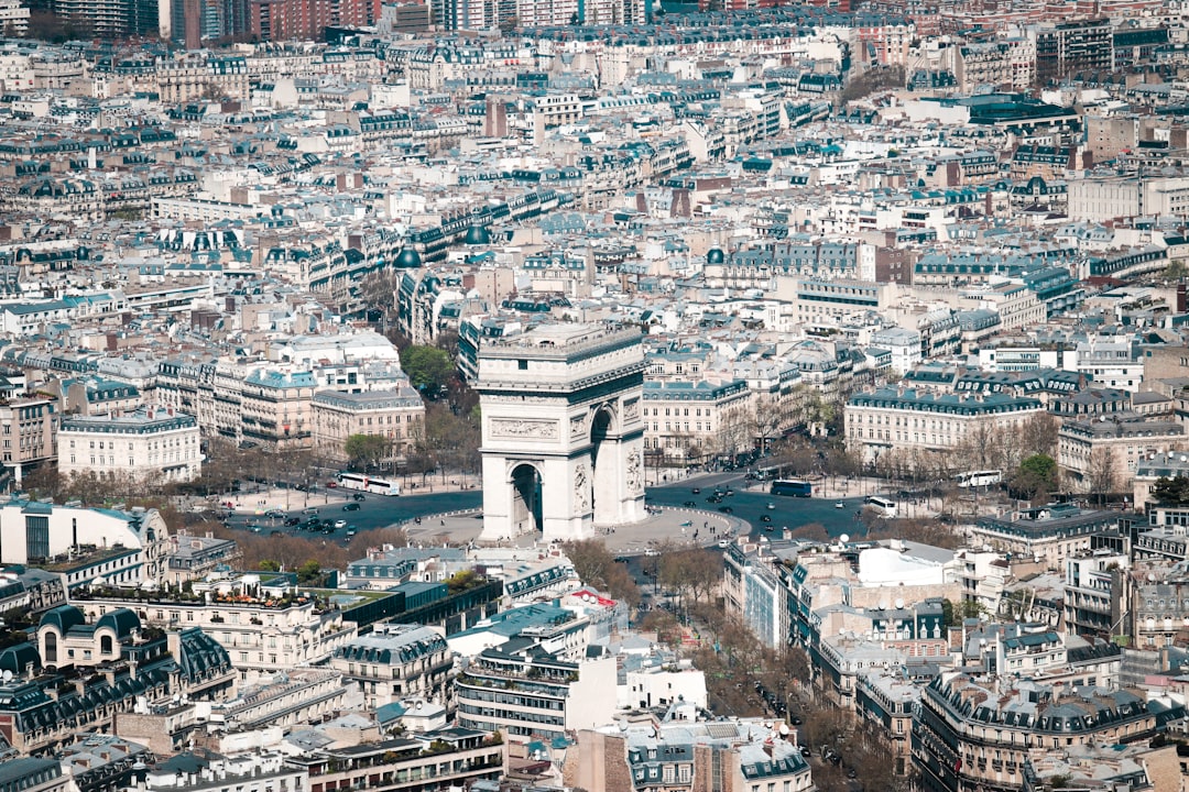 Arc de Triomphe eines der wichtigsten Symbole von Paris - Paris | Secret World Trip Planner