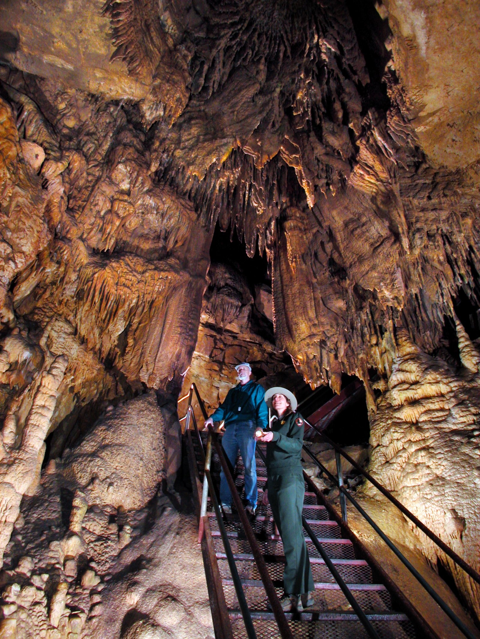 Cango Caves,the largest cave system in Africa - Oudtshoorn | Secret World Trip Planner