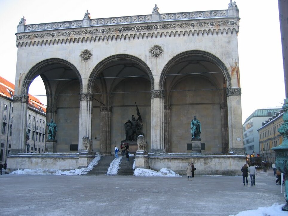 München: Field Marshal s Hall - München | Secret World Trip Planner