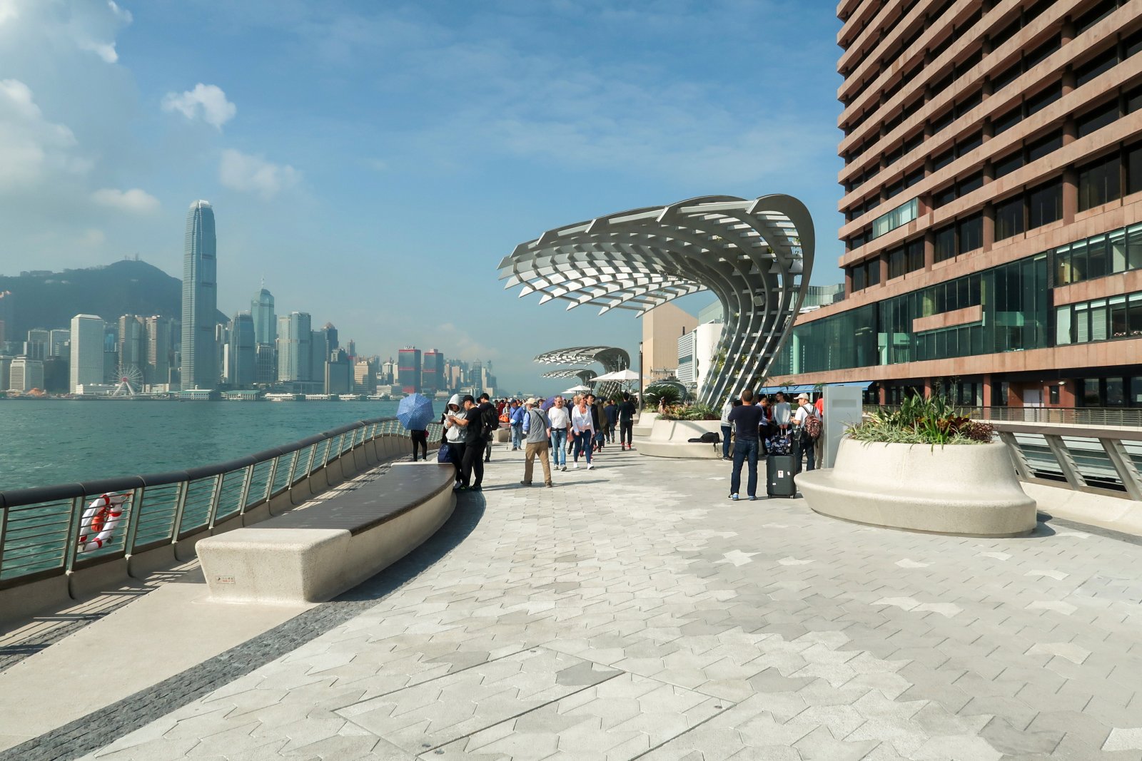 Die Allee der Sterne in Tsim Sha Tsui Ost, Kowloon - Tsim Sha Tsui | Secret World Trip Planner