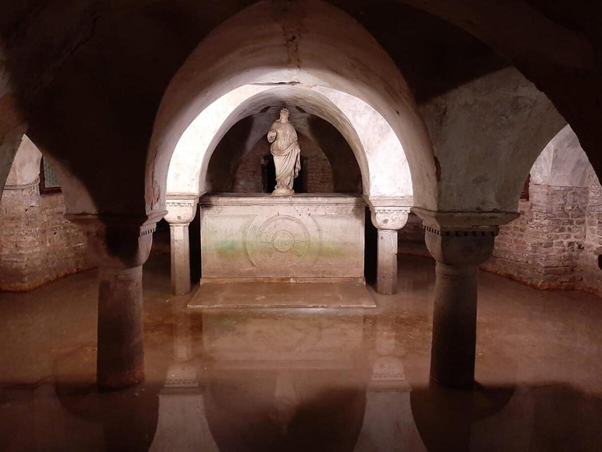 Saint Zechariah and the Submerged Crypt - Venezia | Secret World Trip Planner