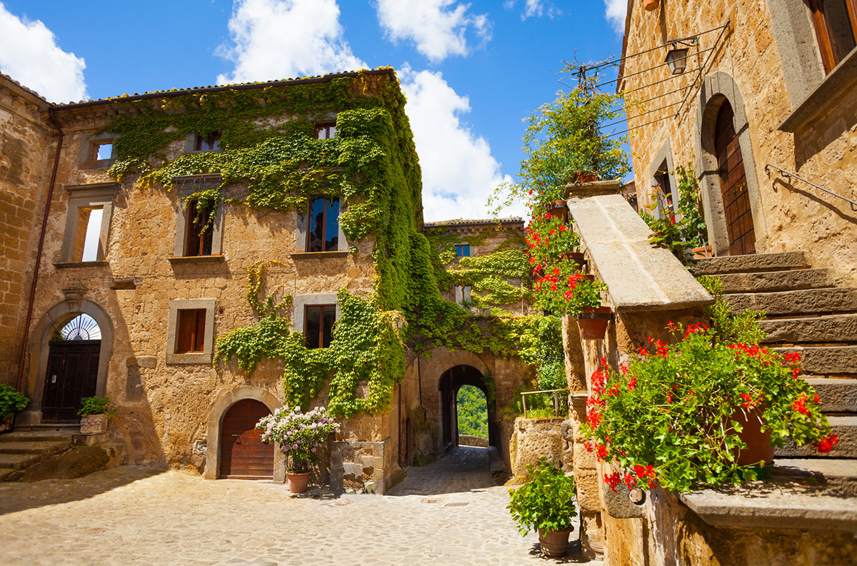 Civita di Bagnoregio Вмираюче місто - Civita | Secret World Trip Planner