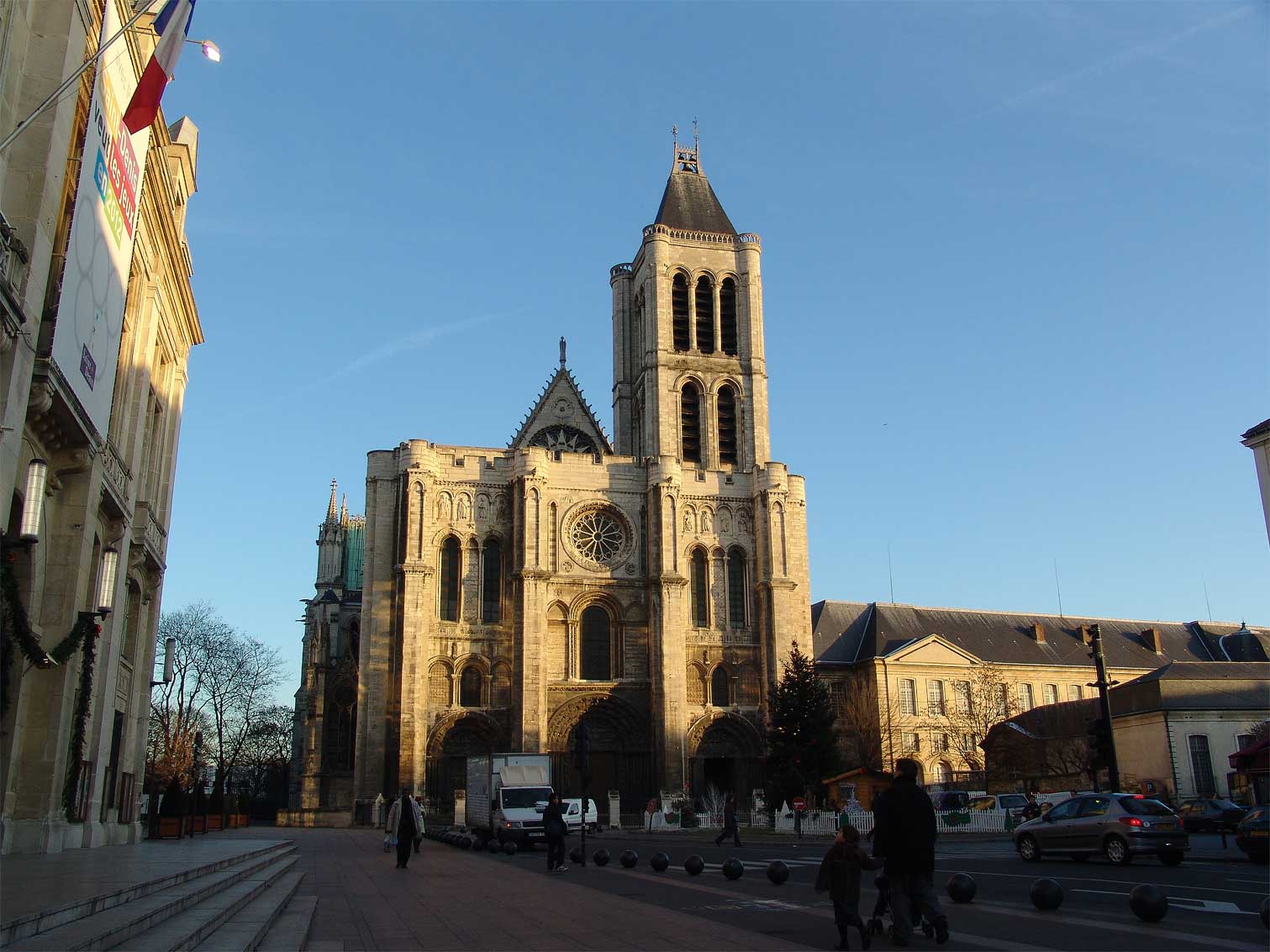 Basilica di Saint-Denis - Saint-Denis | Secret World Trip Planner