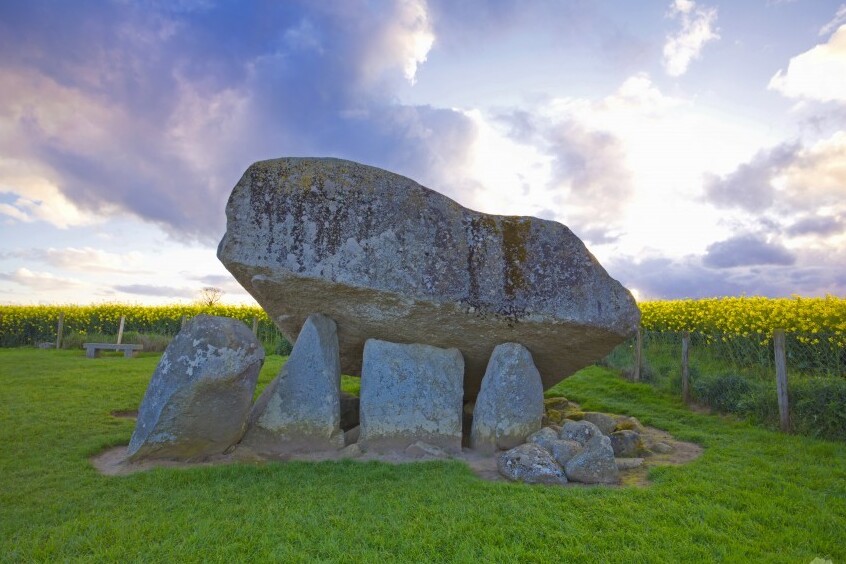 Die geheimnisvollen Brownshill-Dolmen, die grössten in Europa — Carlow