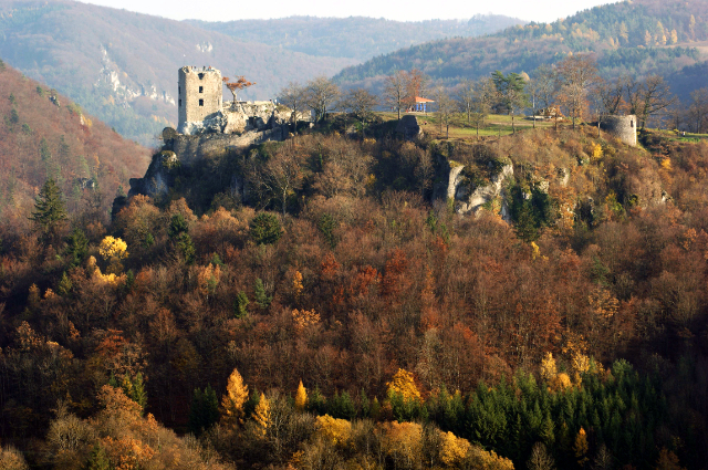 Ruine der Burg Neideck Wiesenttal - Wiesenttal | Secret World Trip Planner
