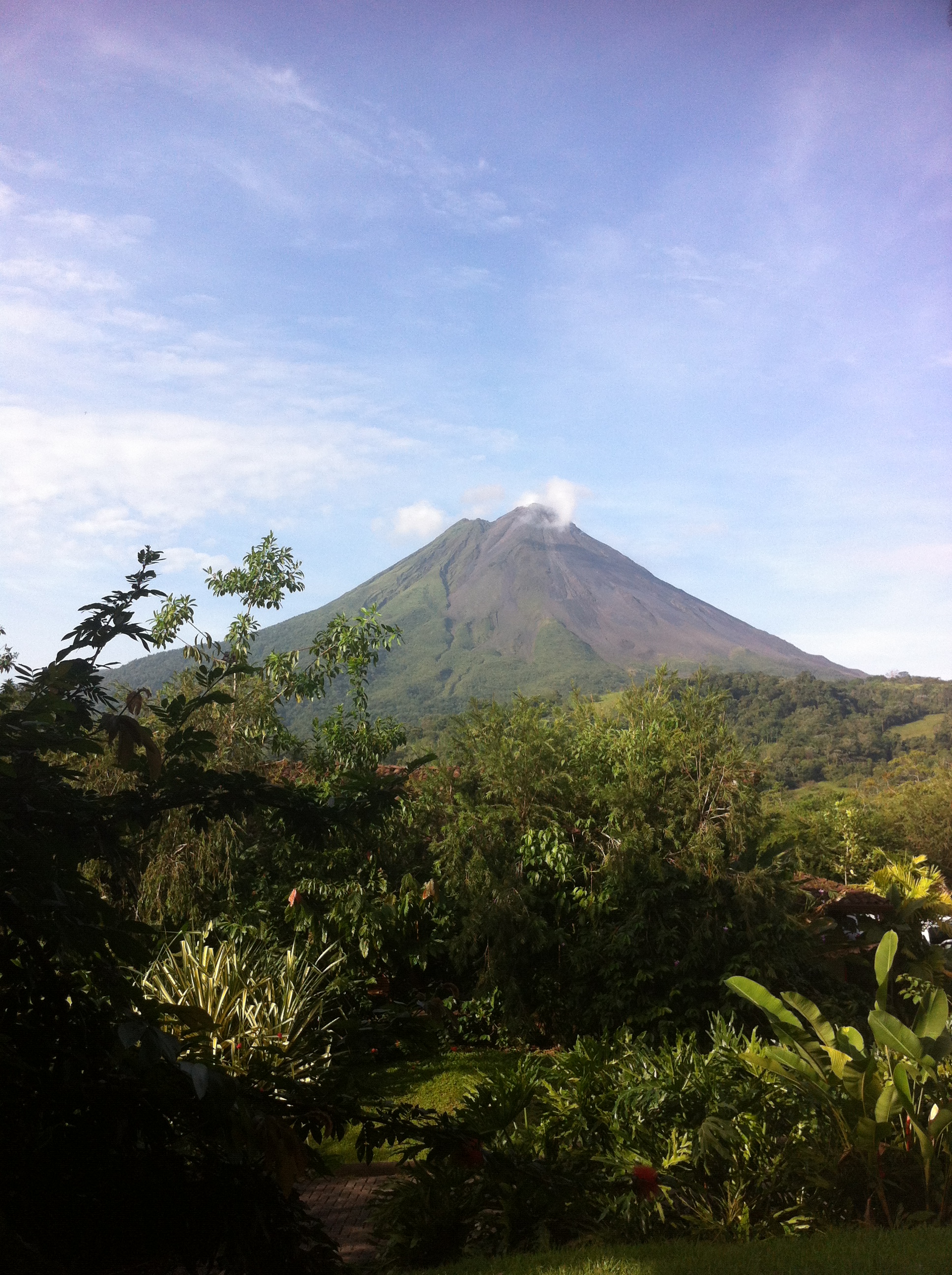 Arenal Manoa: Un Paradiso Termale nella Natura — Palma