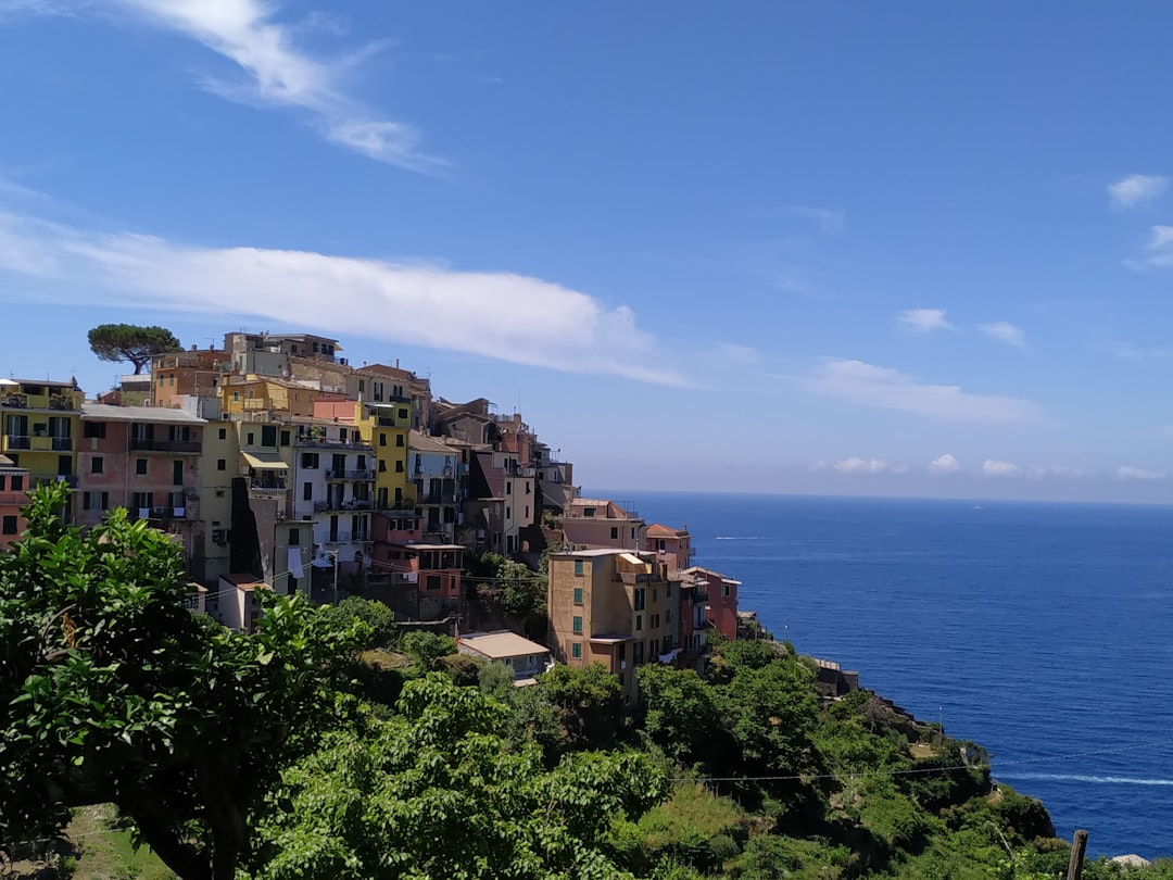 绿蓝小径：蒙特罗索与韦尔纳扎之间的徒步之旅 - 19018 Vernazza SP | Secret World Trip Planner