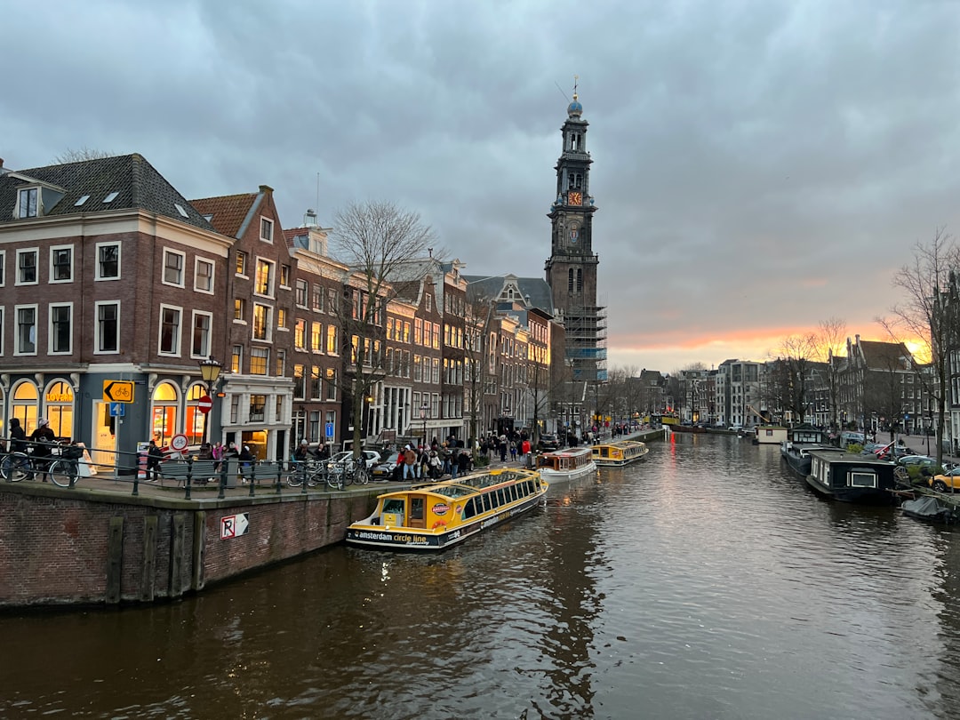 Günstige Amsterdam-Reisen: So erkunden Sie die Stadt - Amsterdam | Secret World Trip Planner