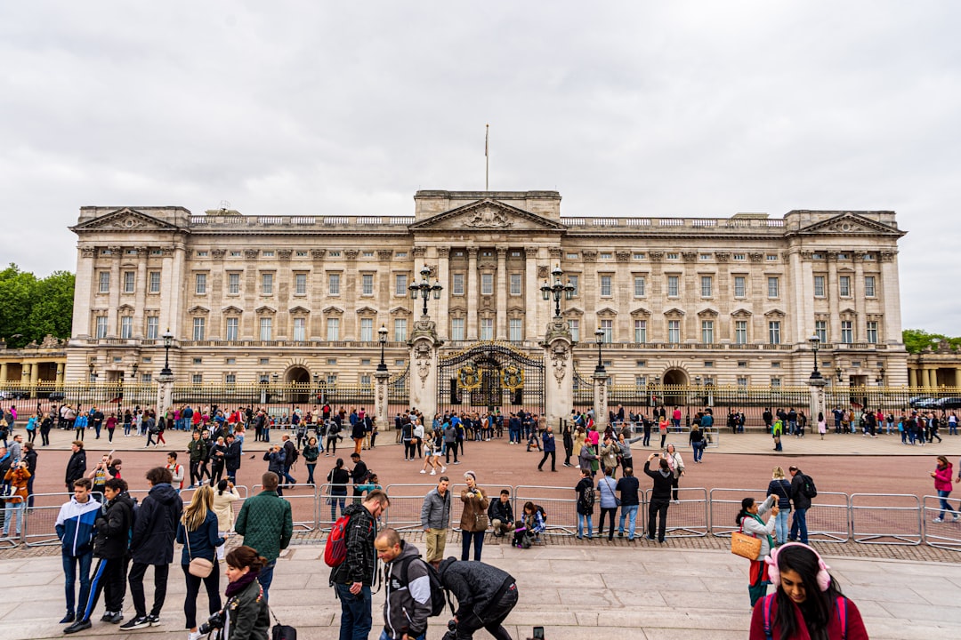 Discovering Buckingham Palace: Art and Architecture - Londra SW1A 1AA | Secret World Trip Planner