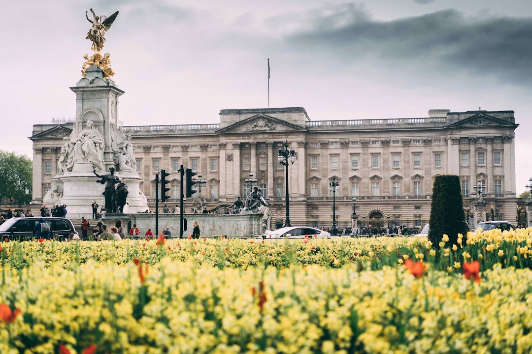 Buckingham Palace entdecken: Kunst und Architektur - Londra SW1A 1AA | Secret World Trip Planner