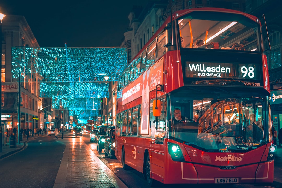 Secret World vs Wanderlog: Reiseplaner KI in London 2026 - Londra | Secret World Trip Planner
