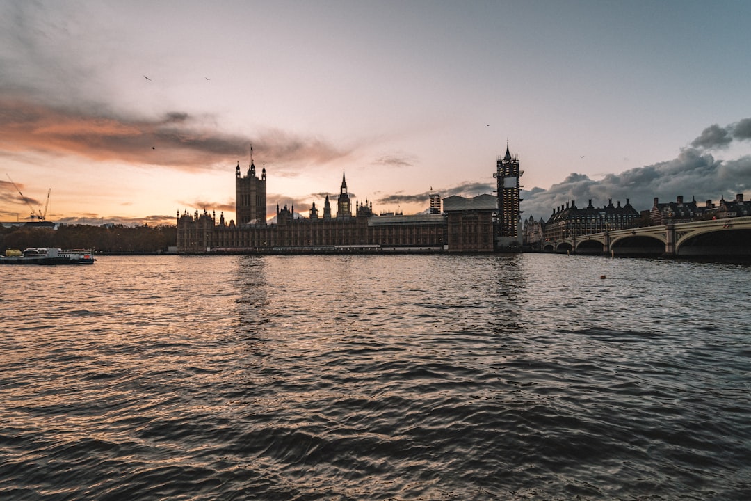 Secret World vs Wanderlog: il migliore trip planner a Londra 2026 - Londra | Secret World Trip Planner