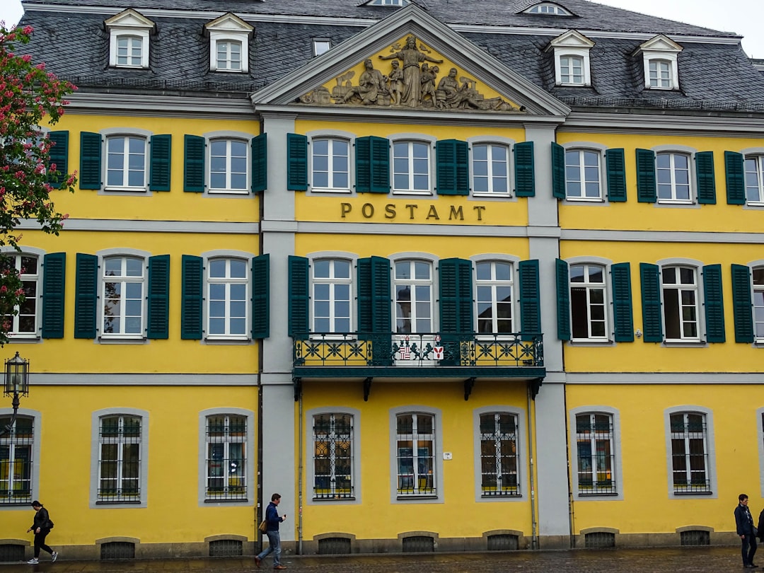 Wanderlog Alternativen für Bonn 2026: Entdecke Secret World — Bonn