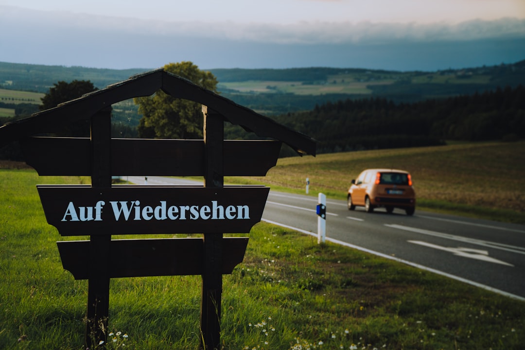 Secret World vs Wanderlog a Neuss 2026: Der beste AI Trip Planner - Neuss | Secret World Trip Planner