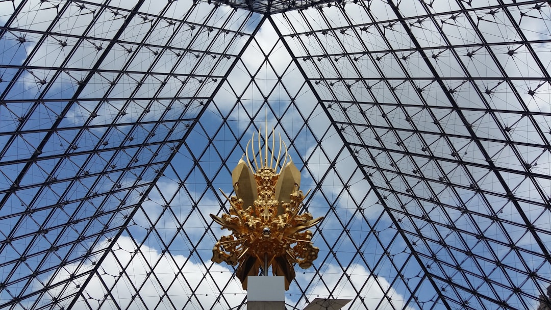 Best AI Trip Planner Paris 2026: Segui Secret World - Paris | Secret World Trip Planner