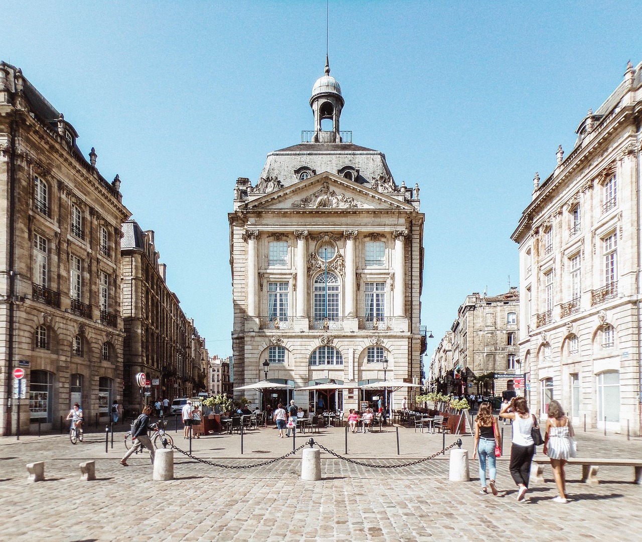 Itinerario Bordeaux 2026 con AI: la guida perfetta - Bordeaux | Secret World Trip Planner