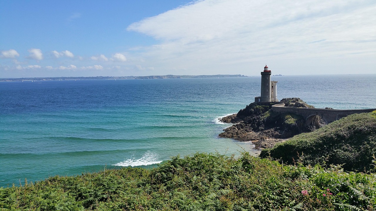 Migliori app viaggio Brest 2026: Top 5 per il tuo viaggio - Brest | Secret World Trip Planner