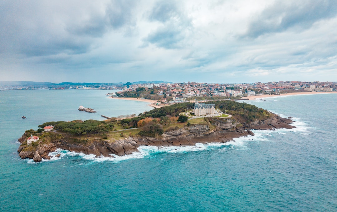 Secret World vs Wanderlog a Santander 2026: La Scelta Migliore — Santander