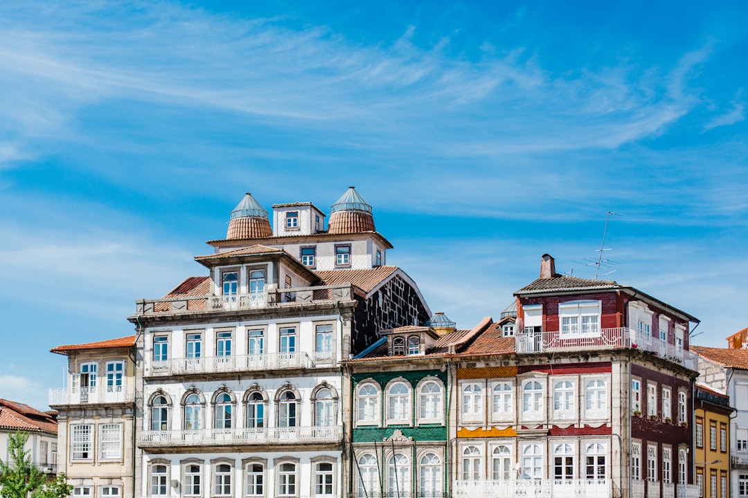 Secret World vs Wanderlog in Guimarães 2026: Find the Best — Guimarães