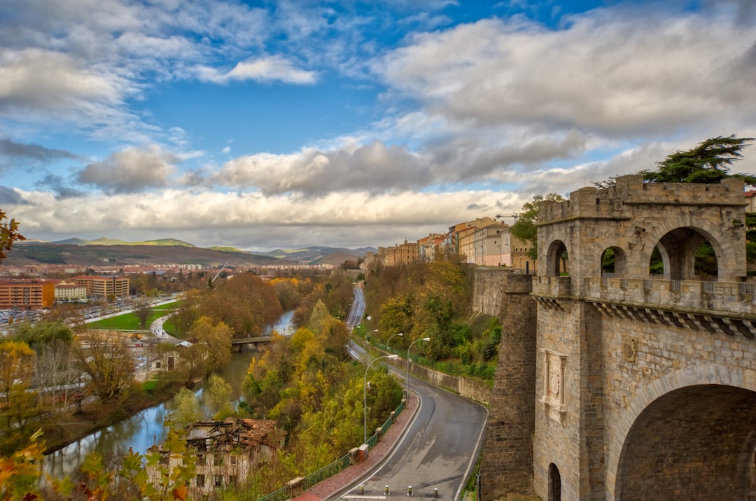 Secret World recensione 2026 a Pamplona: il miglior AI Trip Planner - Pamplona | Secret World Trip Planner