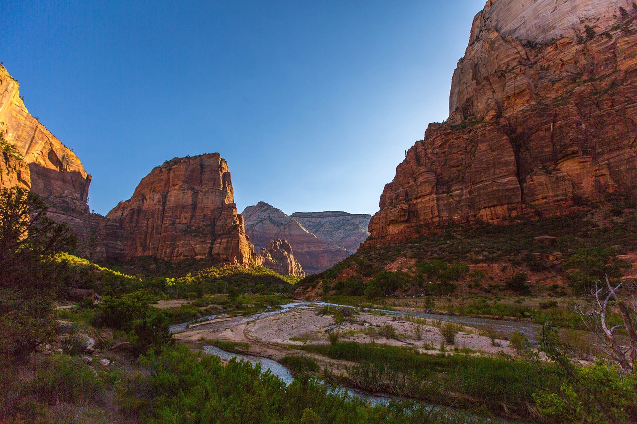 Come visitare Zion Canyon con Secret World: la guida definitiva - Zion Canyon | Secret World Trip Planner